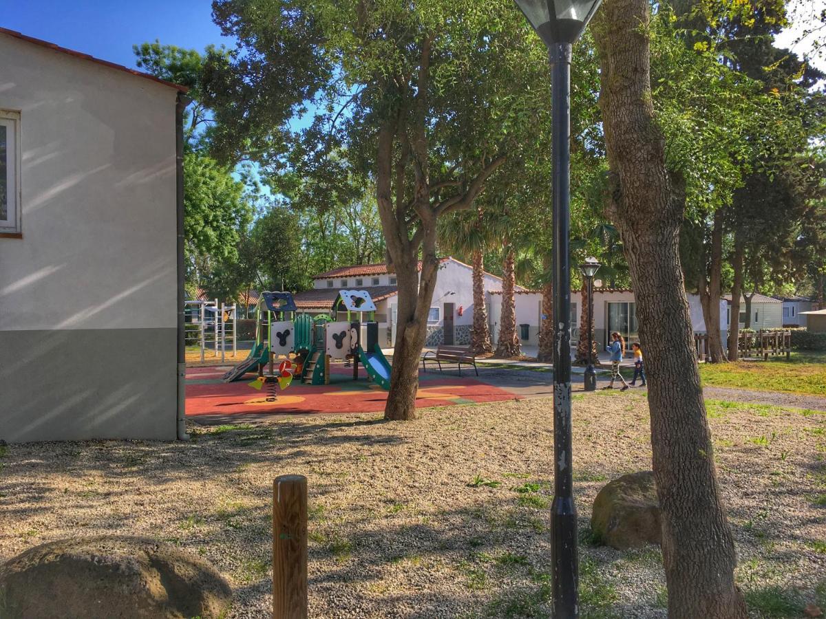 Mobil Home pour 6 personnes climatisé à quelques minutes des plages Agde Extérieur photo